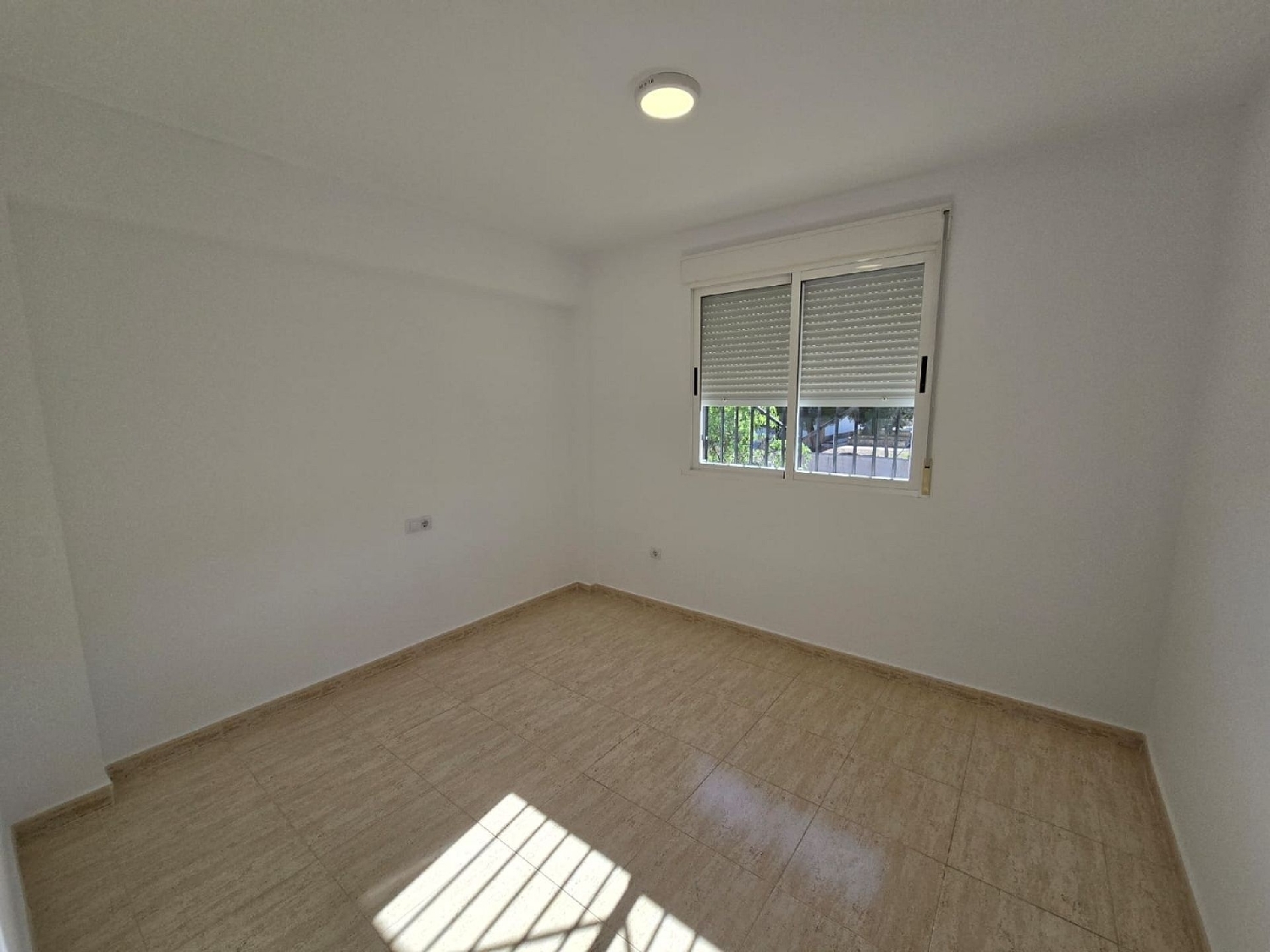 till salu radhus Salinas Alt Vinalopó 28