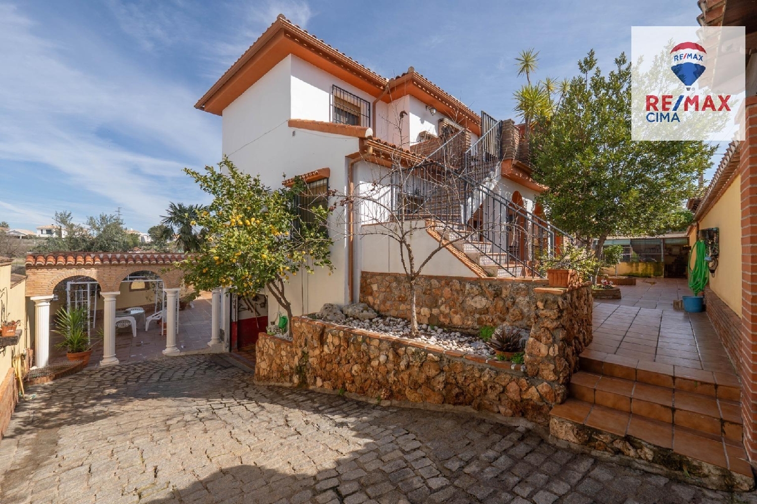  till salu villa Otura Vega De Granada 2