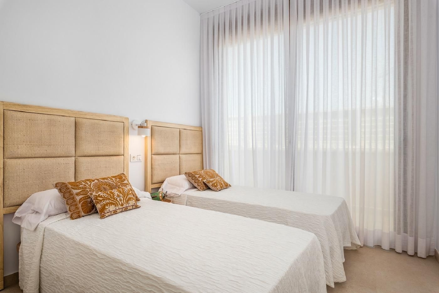  till salu villa Pla Olivera Alacantí 16