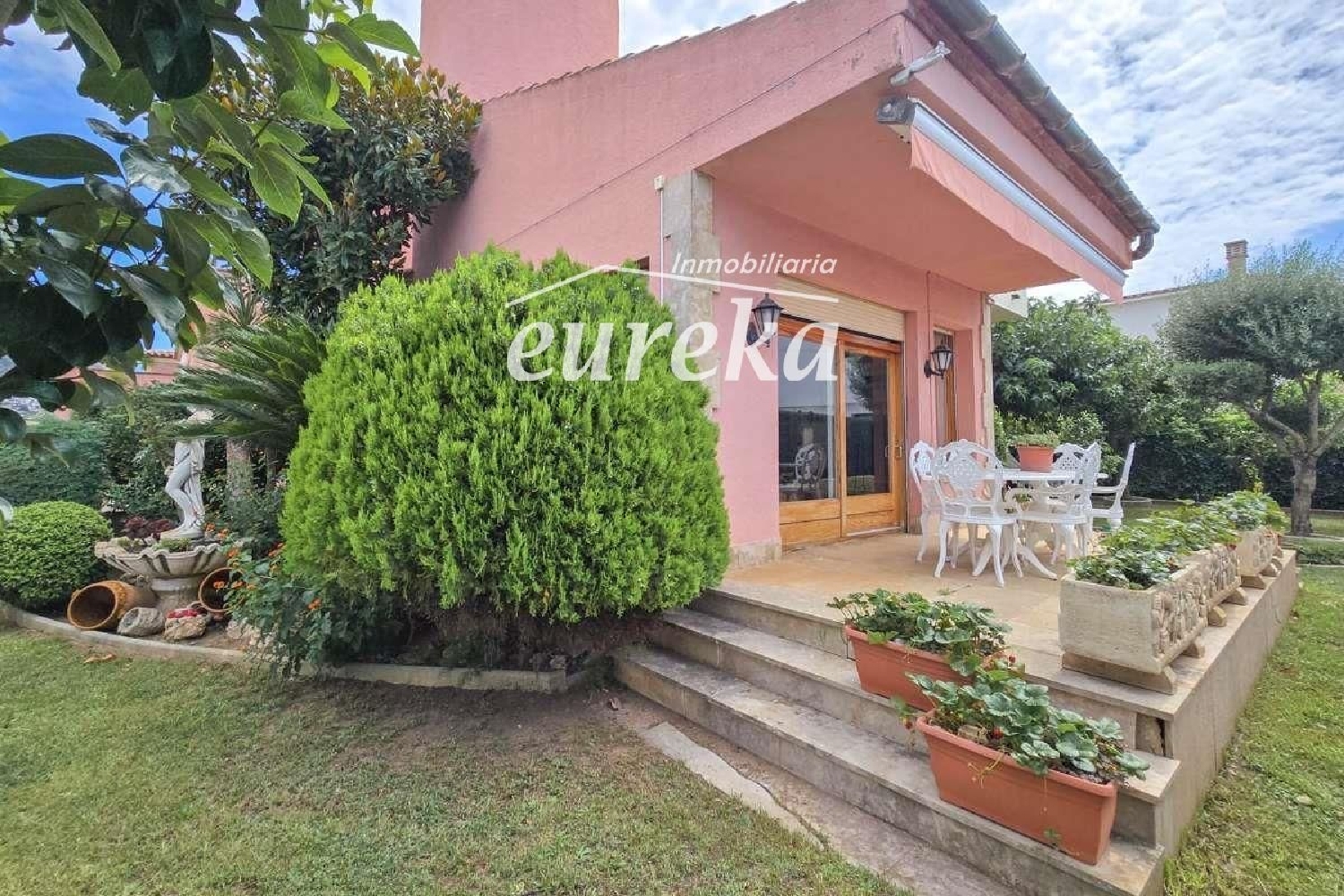  till salu villa Roses Alt Empordà 1