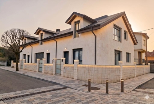 Torrelavega Besaya Villa Bild 6376078