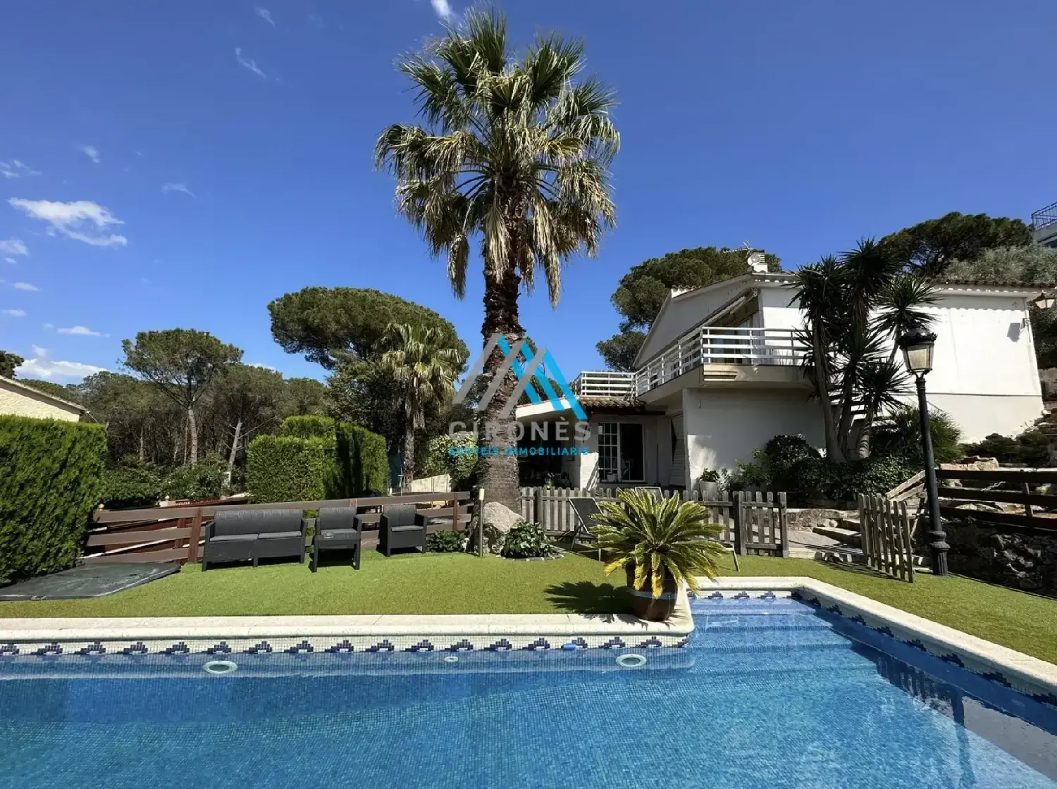  till salu villa Veinat De Llobatera Gironès 1