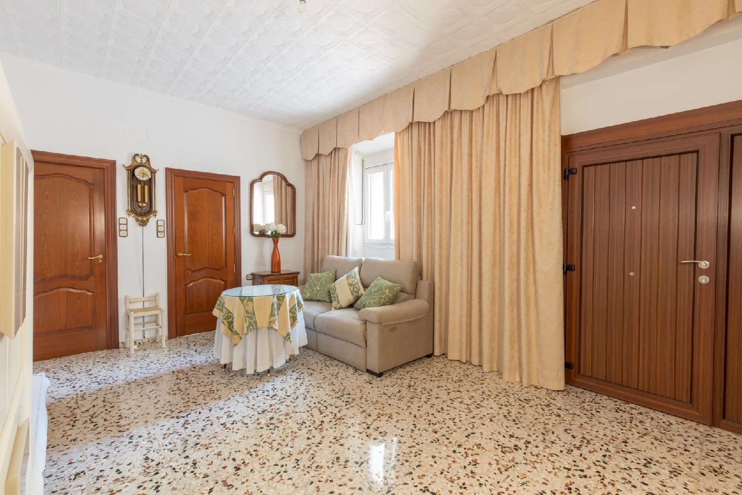  till salu lägenhet Barrio De Granada Alacantí 4
