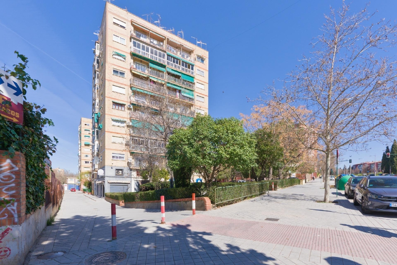  till salu lägenhet Barrio De Granada Alacantí 1