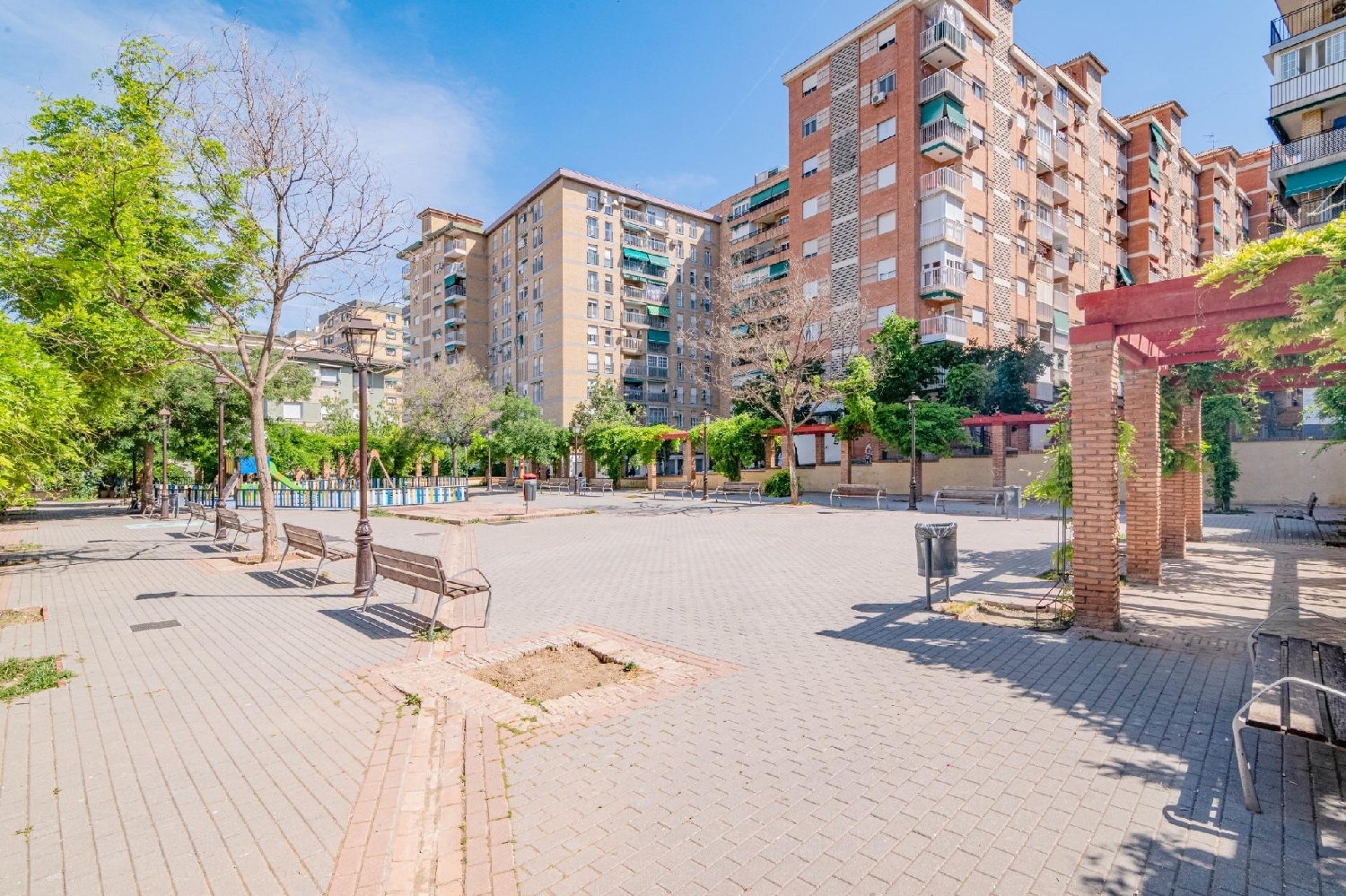 en venta apartamento Barrio De Granada Alacantí 1