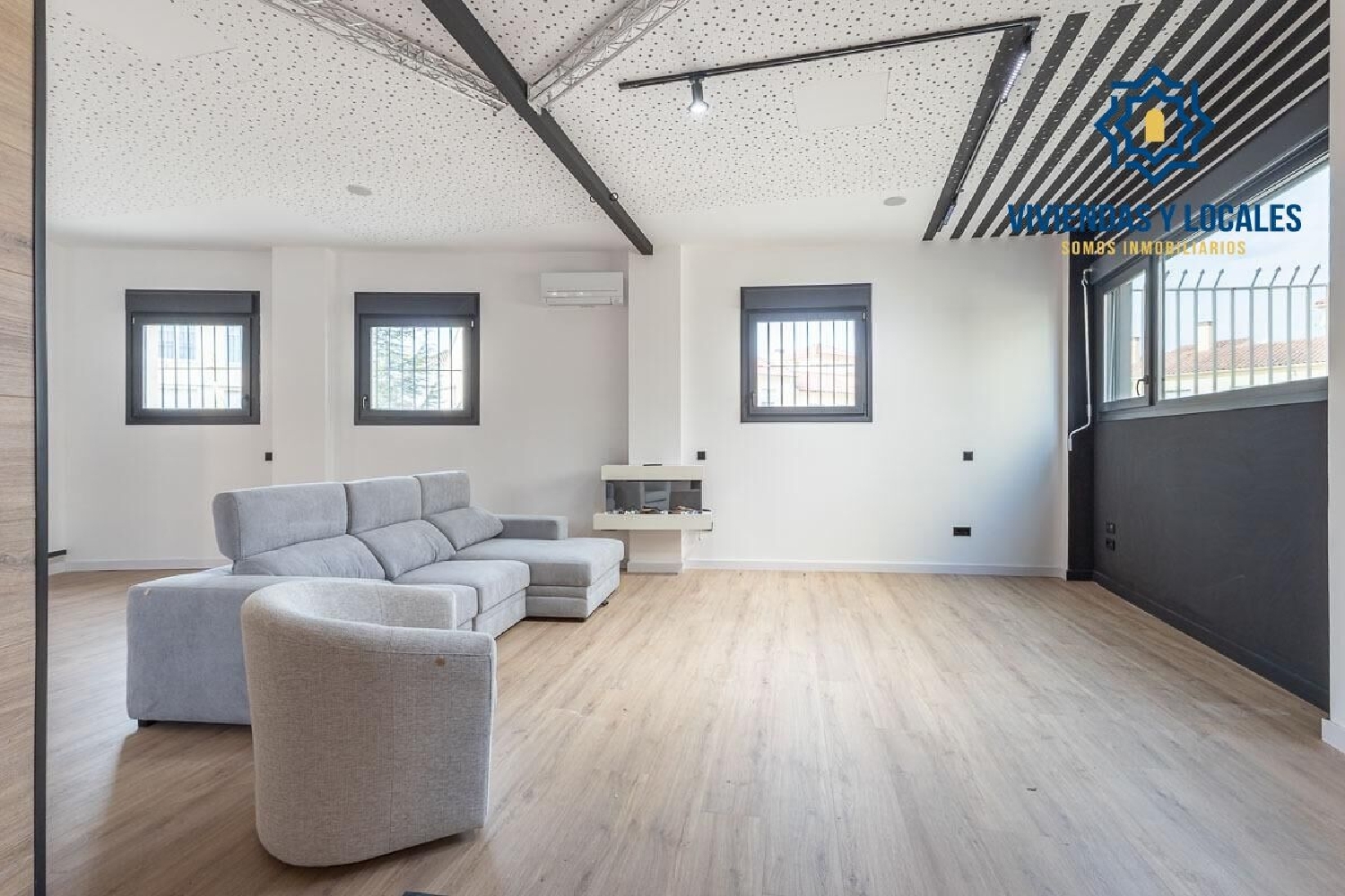 till salu lägenhet Barrio De Granada Alacantí 3