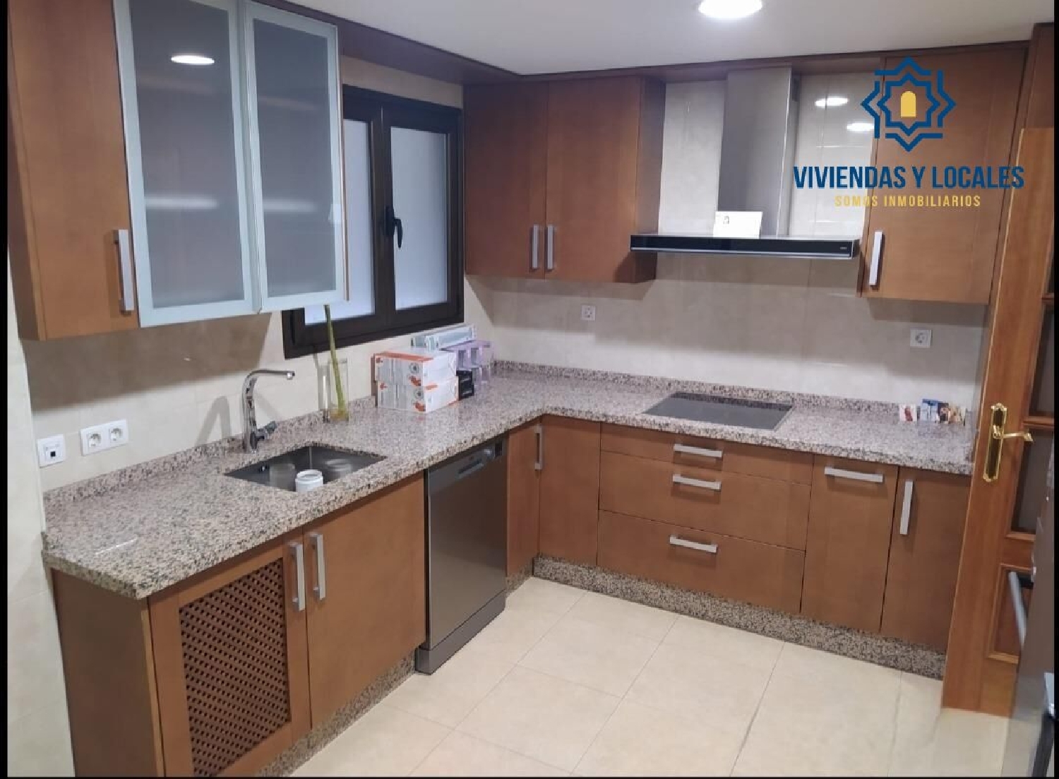 till salu lägenhet Barrio De Granada Alacantí 5