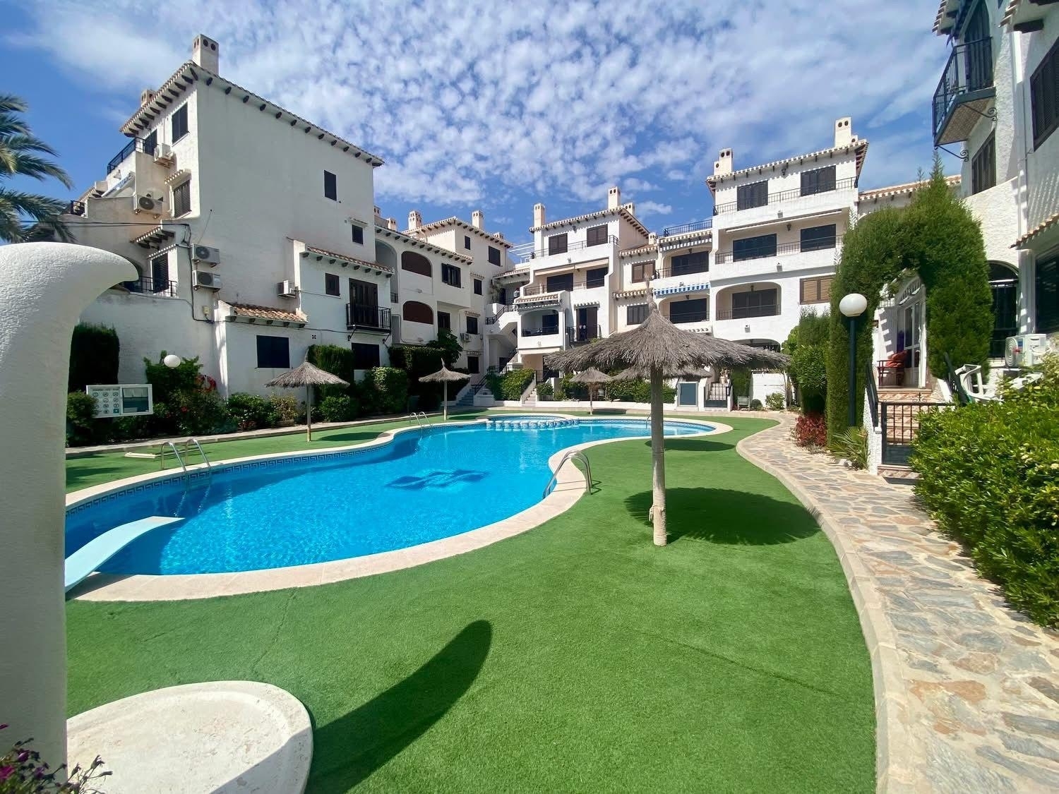 till salu lägenhet Cabo Roig Baix Segura 3