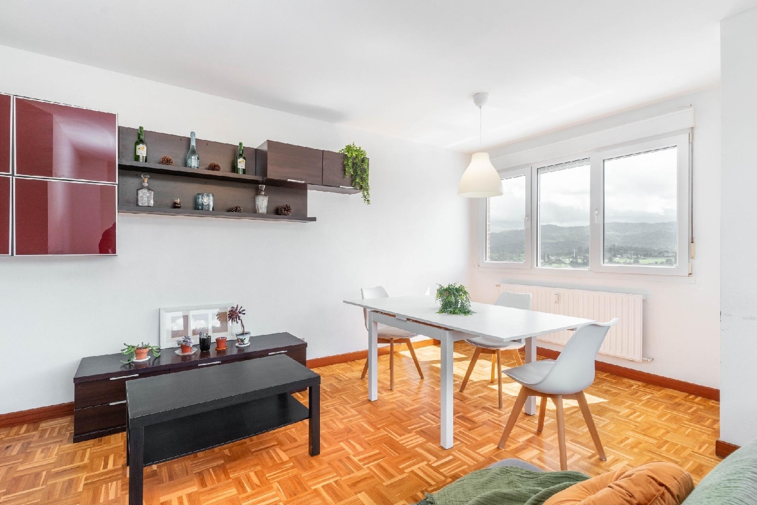 till salu lägenhet Lugo De Llanera Oviedo 8