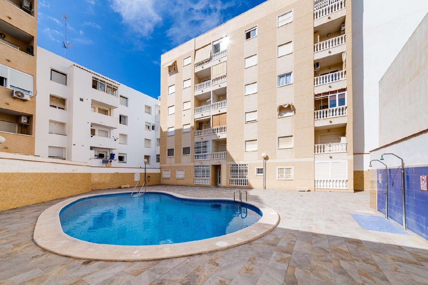 for sale apartment Torrevieja Baix Segura 2