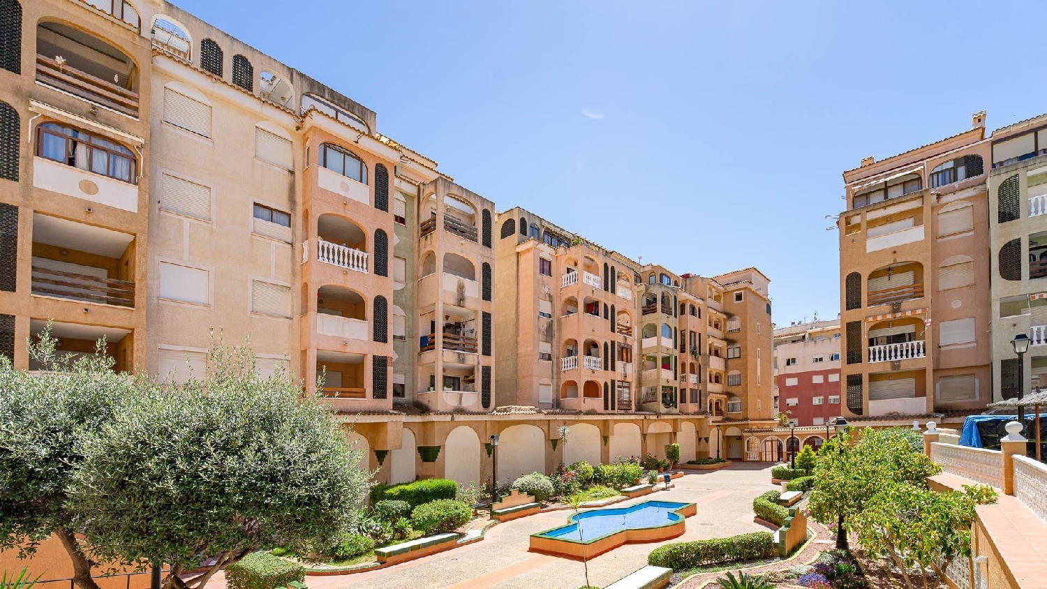  for sale apartment Torrevieja Baix Segura 1