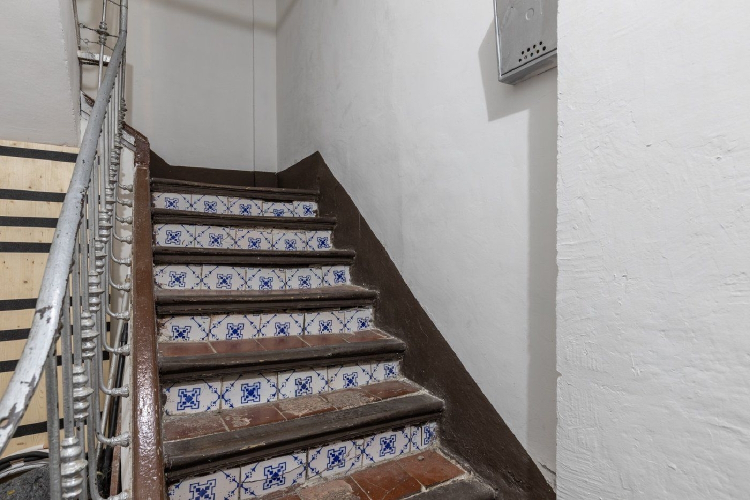  till salu byggnad Barrio De Granada Alacantí 3