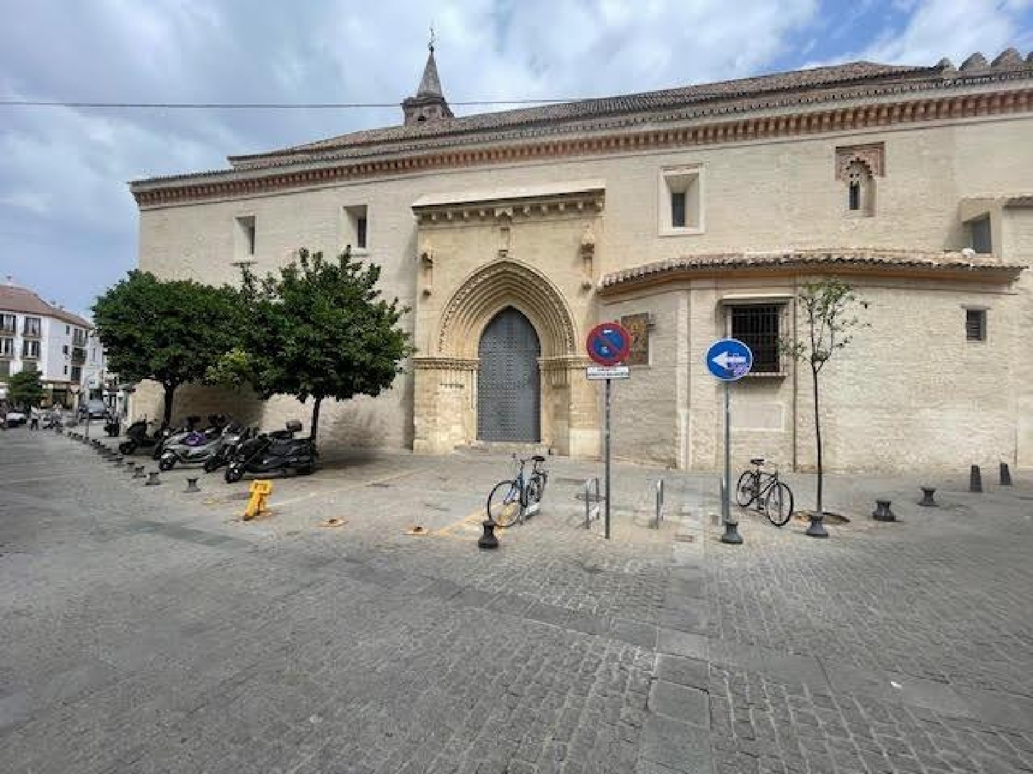  till salu byggnad Sevilla La Nueva Sur 4