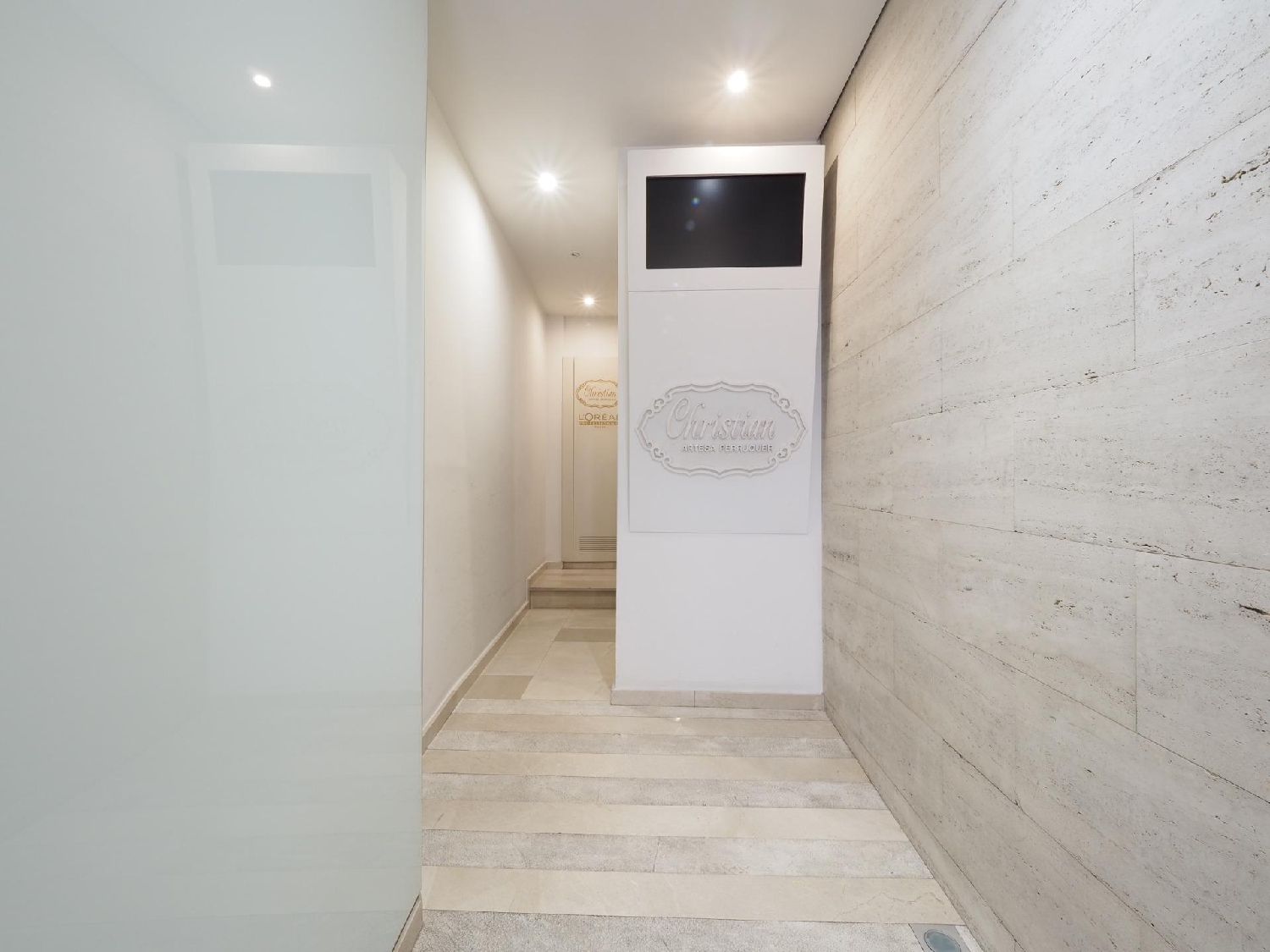 te koop bedrijfsruimte/ kantoor Figueres Alt Empordà 3