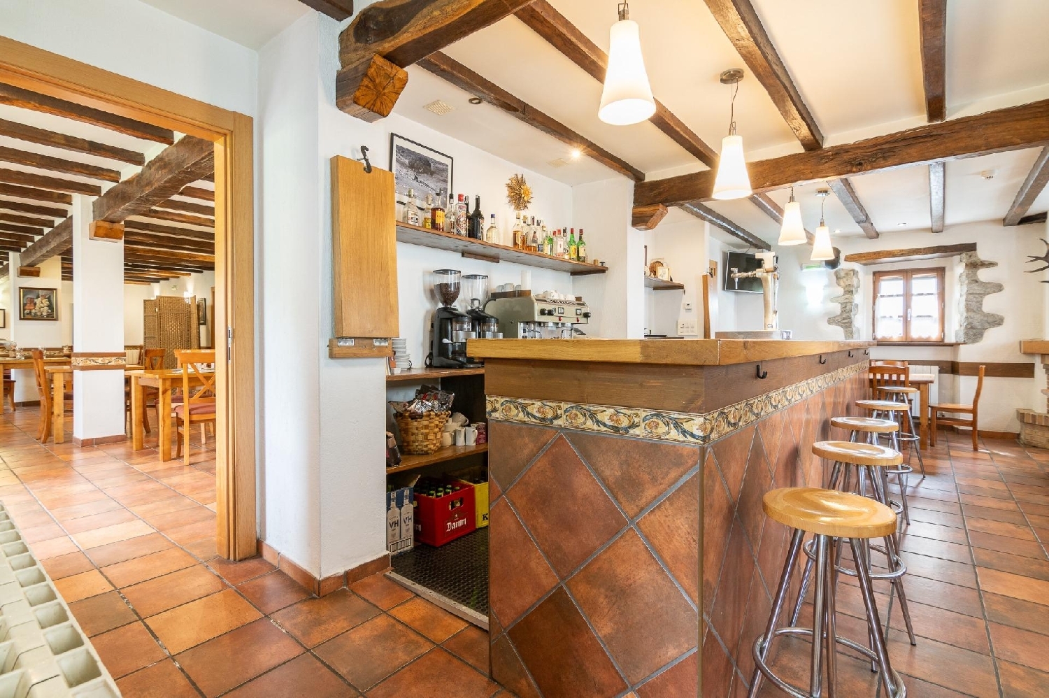 te koop hotel Aribe Pirineo 5