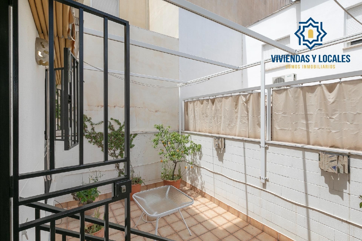  till salu hus Armilla Vega De Granada 2