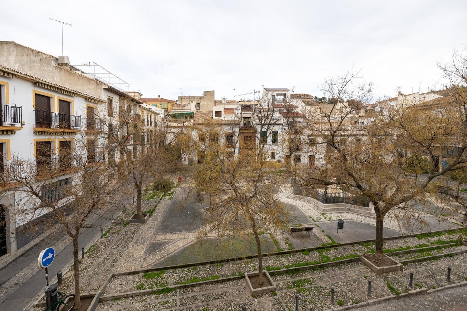  till salu hus Barrio De Granada Alacantí 1