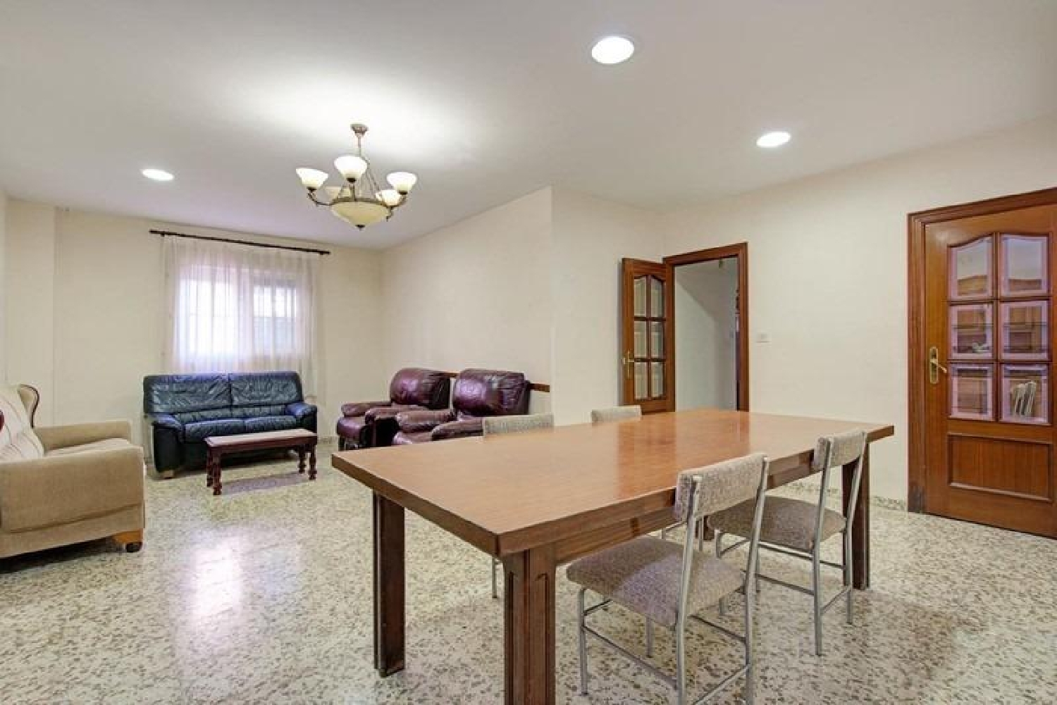 till salu hus Barrio De Granada Alacantí 3