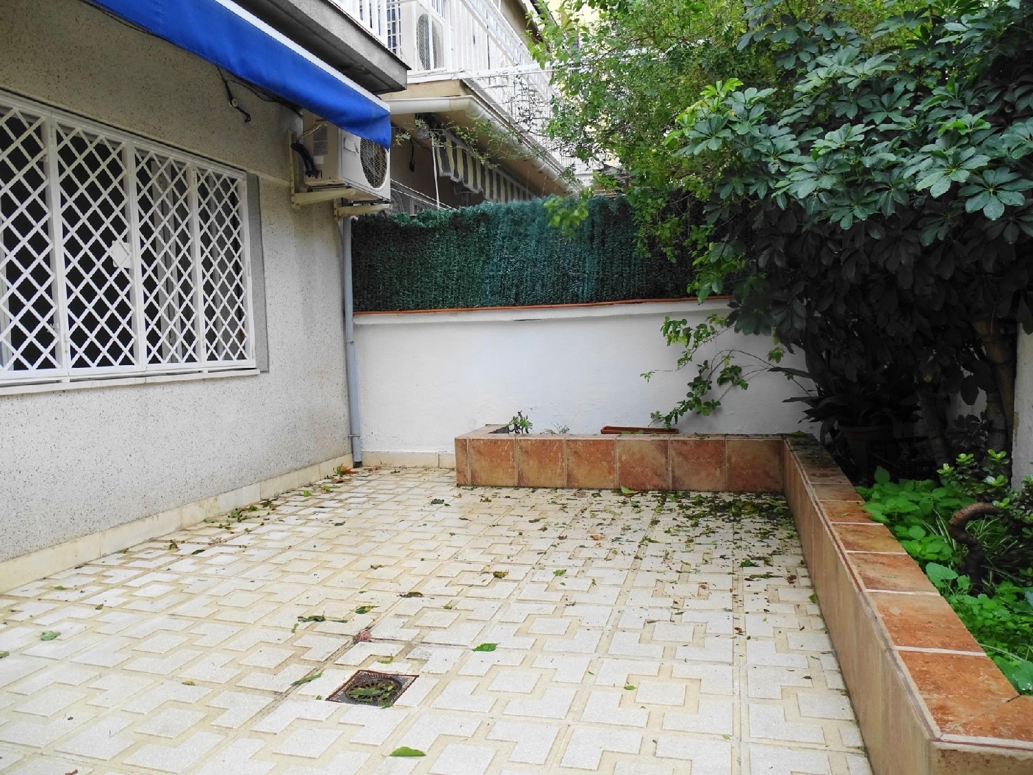  till salu hus Barrio De Granada Alacantí 1