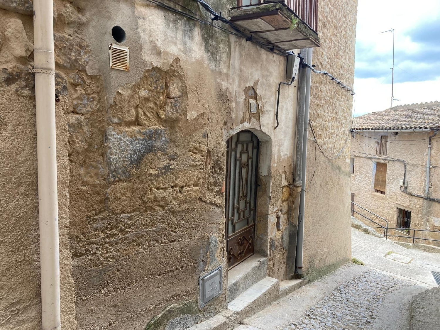 till salu hus Horta De Sant Joan Terra Alta 1