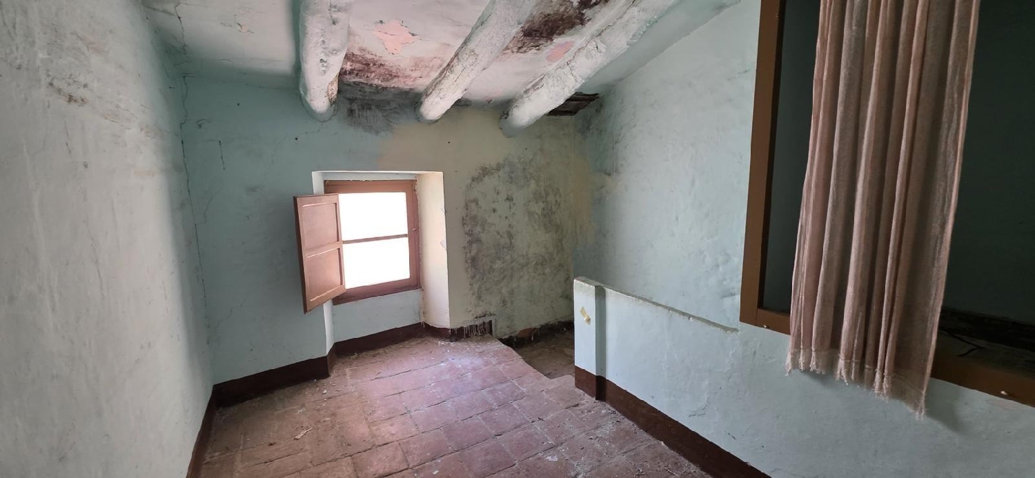 till salu hus Perelló Gironès 5