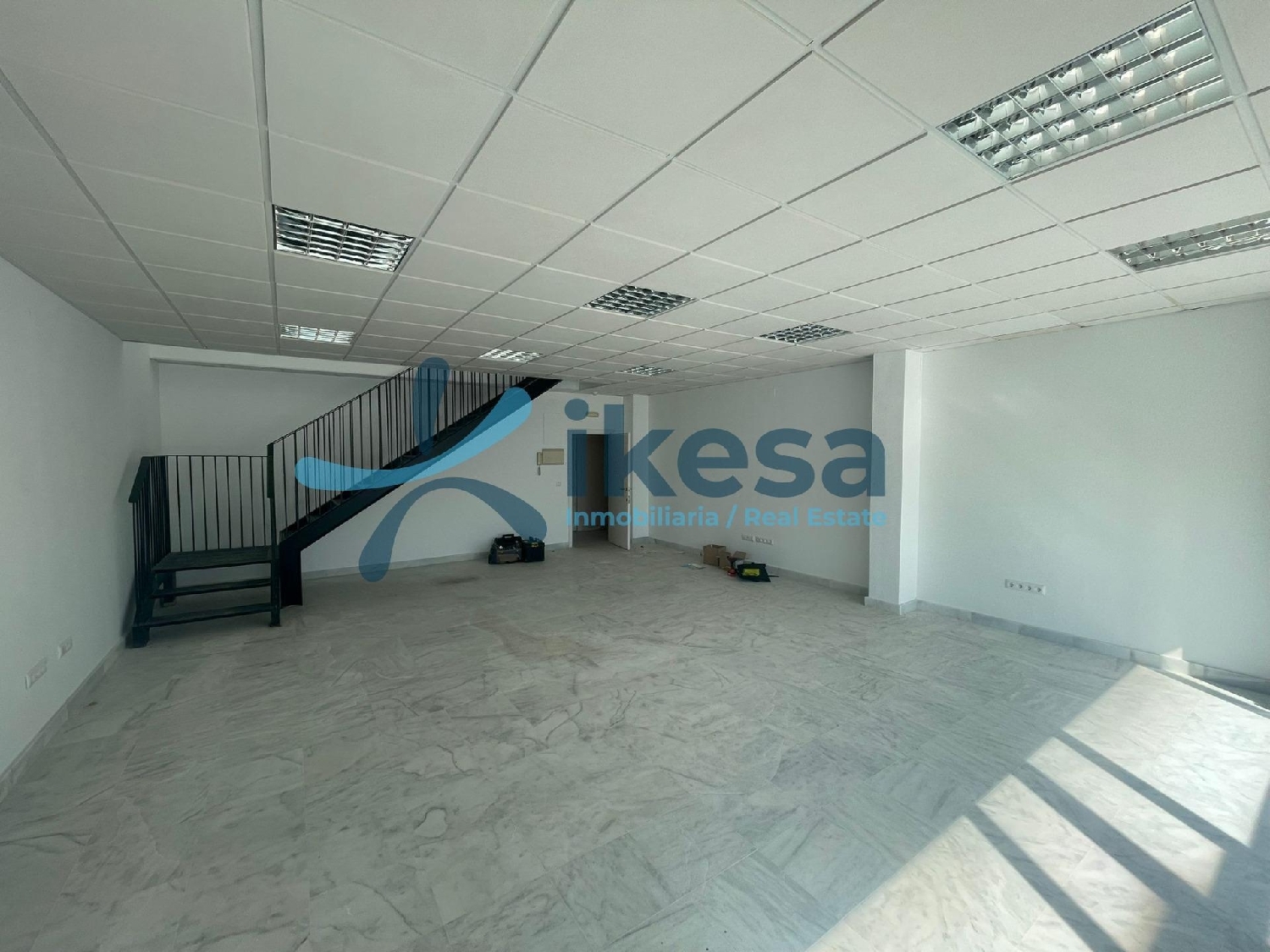 à vendre bureau Bollullos De La Mitación Aljarafe 2