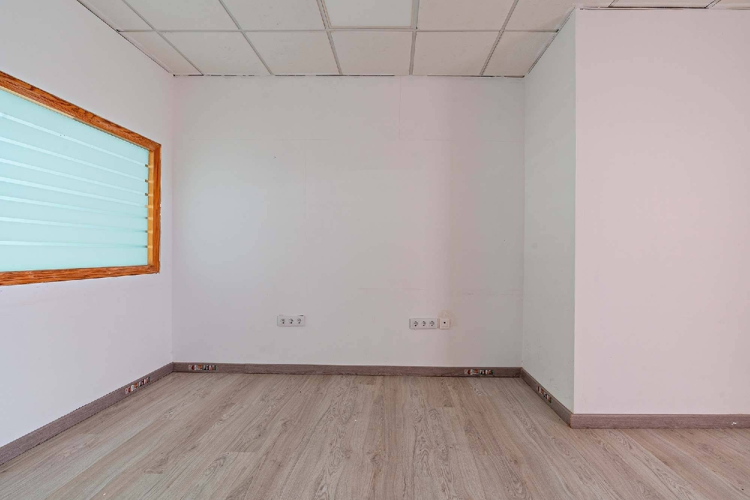  en venta oficina Palmeria Marina Alta 7
