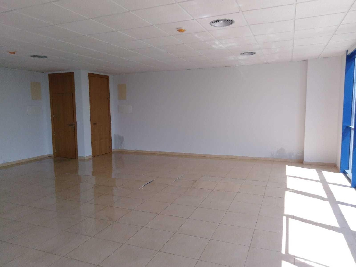 till salu kontor Sevilla La Nueva Sur 7