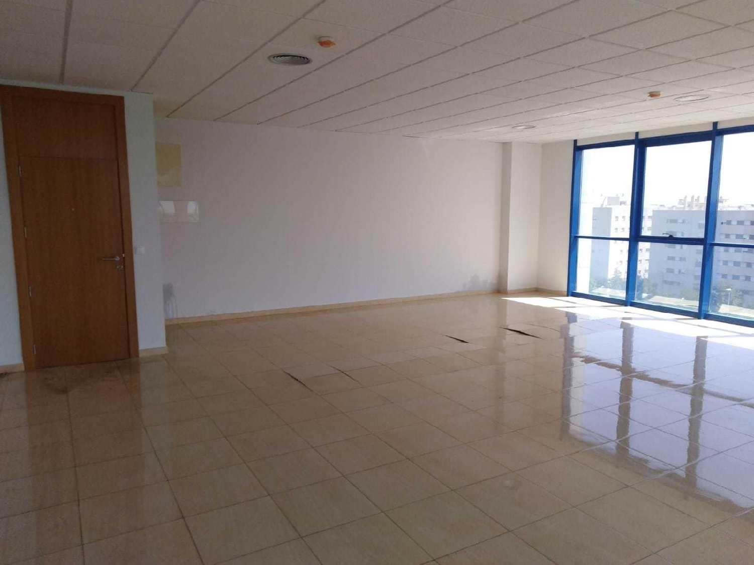 till salu kontor Sevilla La Nueva Sur 5