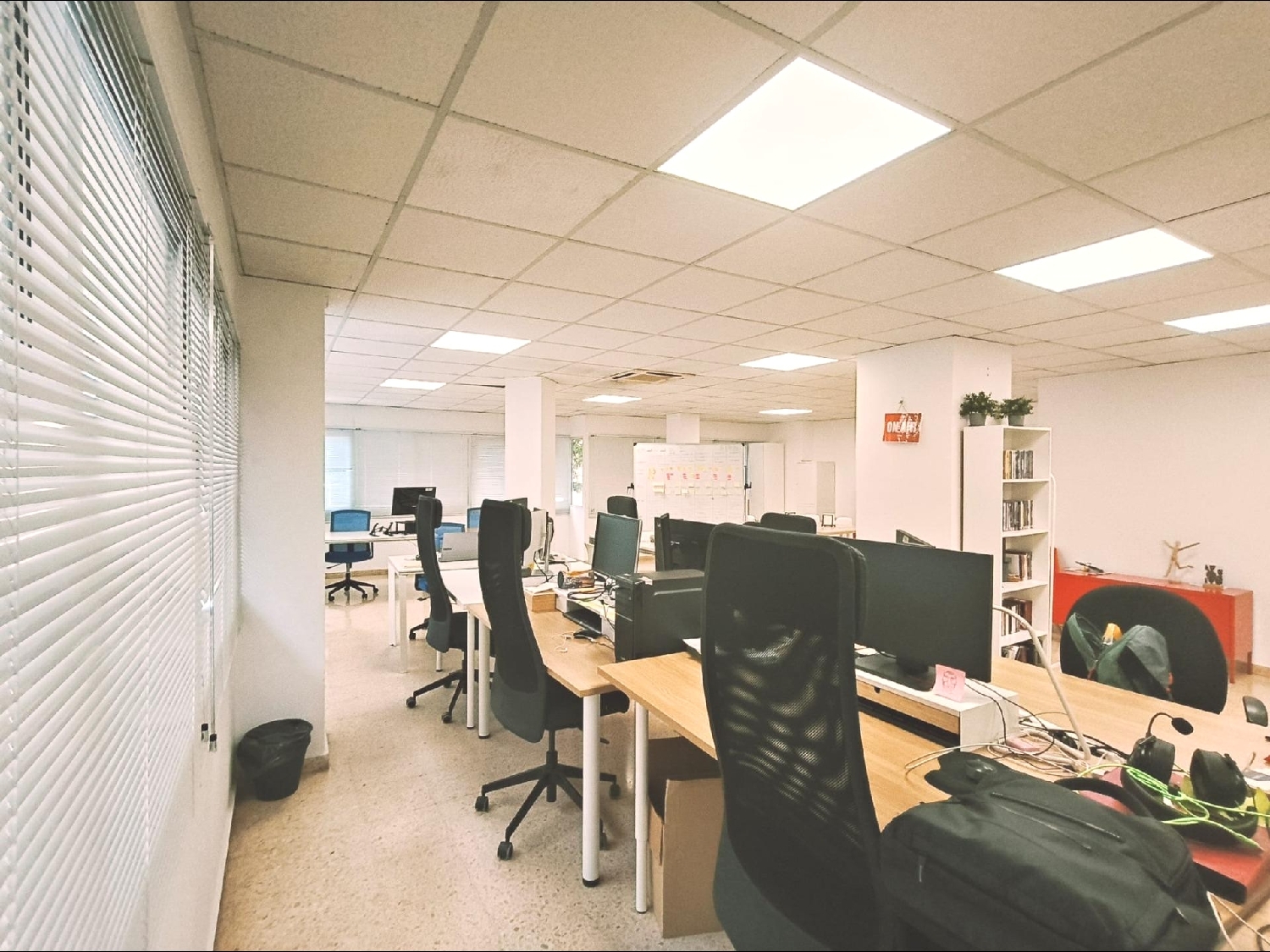 for sale office Valencia De Las Torres Campiña Sur 3