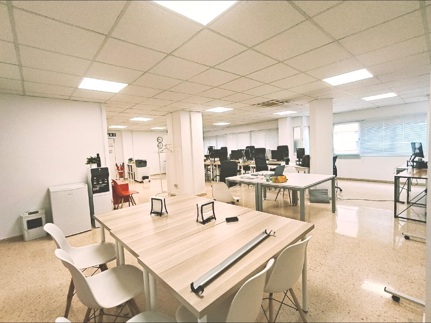 for sale office Valencia De Las Torres Campiña Sur 2