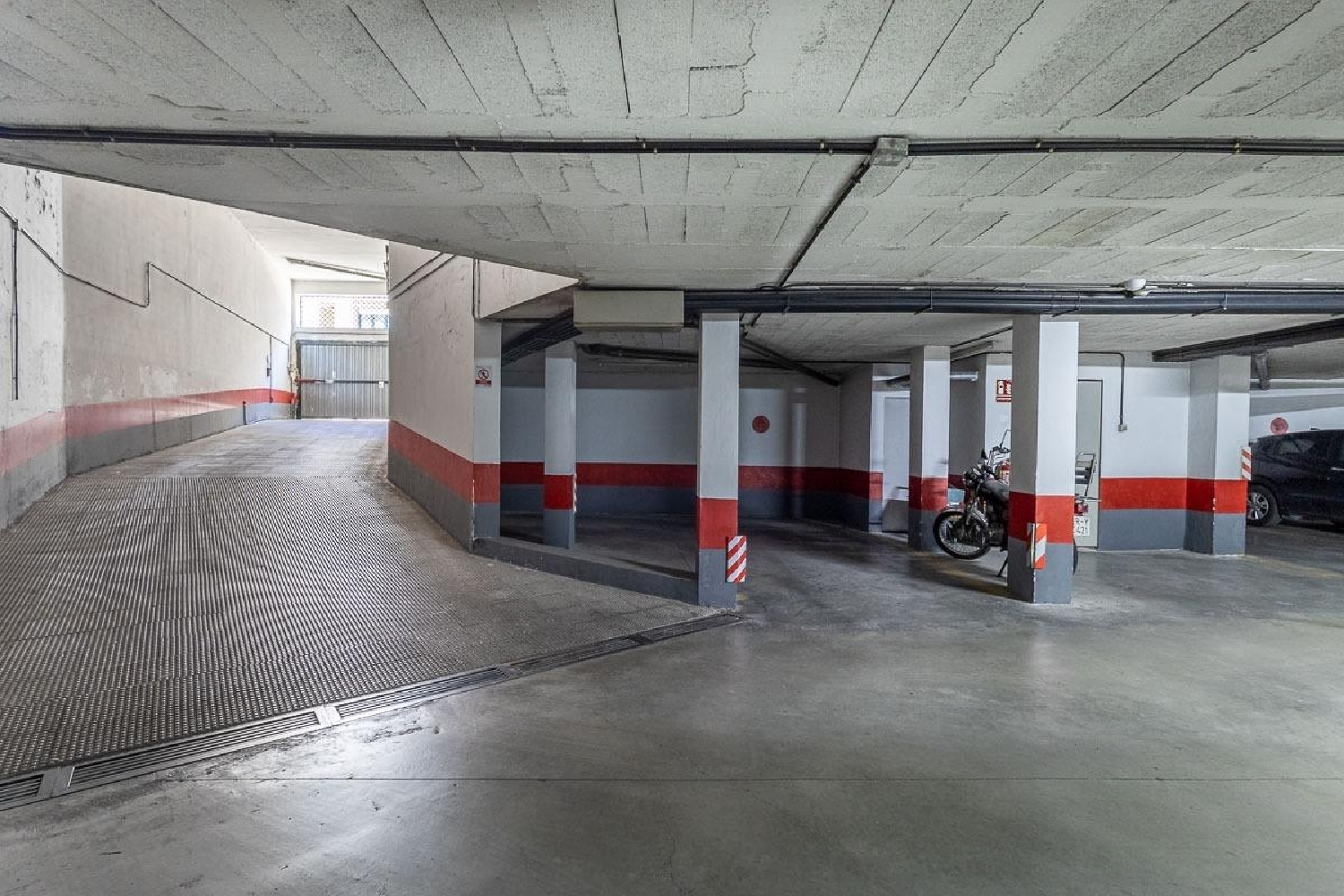 till salu parkering Armilla Vega De Granada 2