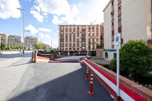 Barrio De Granada Alacantí parking foto 6385868