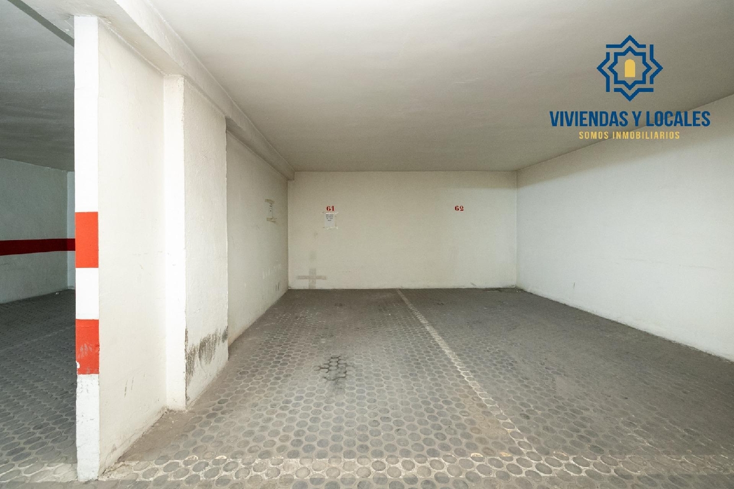  en venta parking Barrio De Granada Alacantí 8