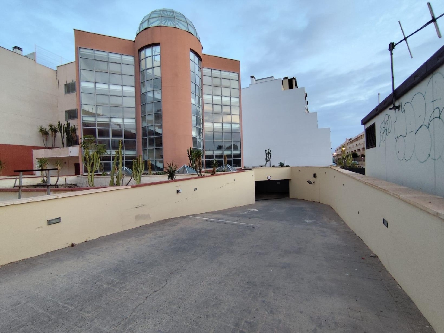 en venta parking Cabo Cervera-Playa La Mata Baix Segura 1