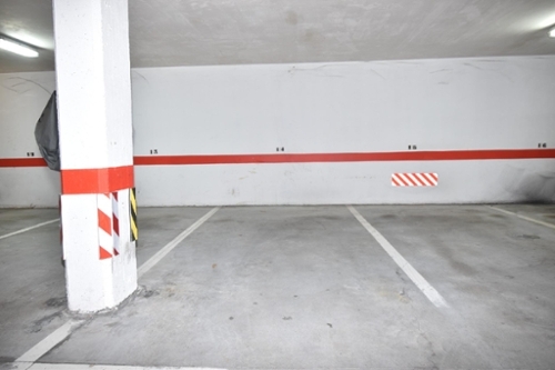 Cambre Coruña parking space foto 6388478