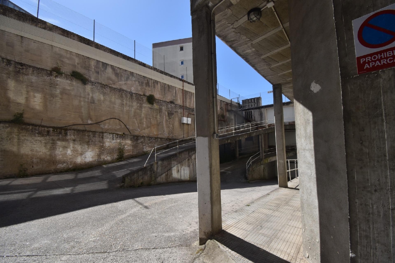 for sale parking space Cambre Coruña 6