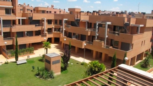 Yebes Campiña Parkplatz Bild 6387833