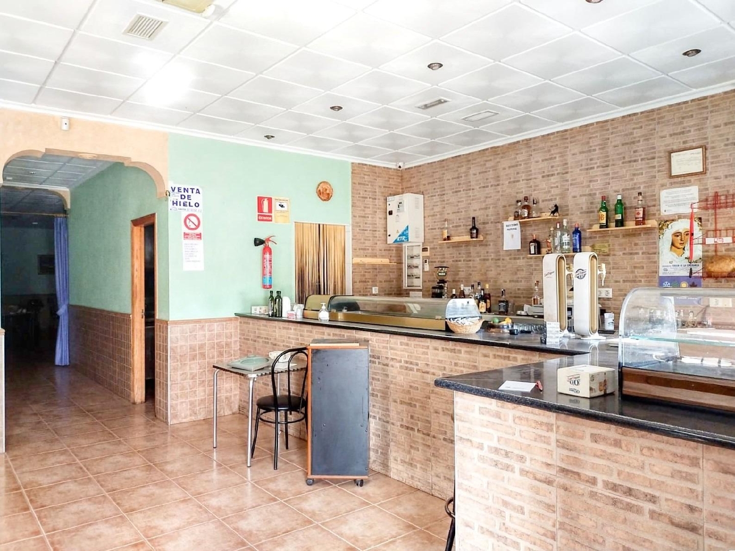  en venta local Abanillas Costa Occidental 3