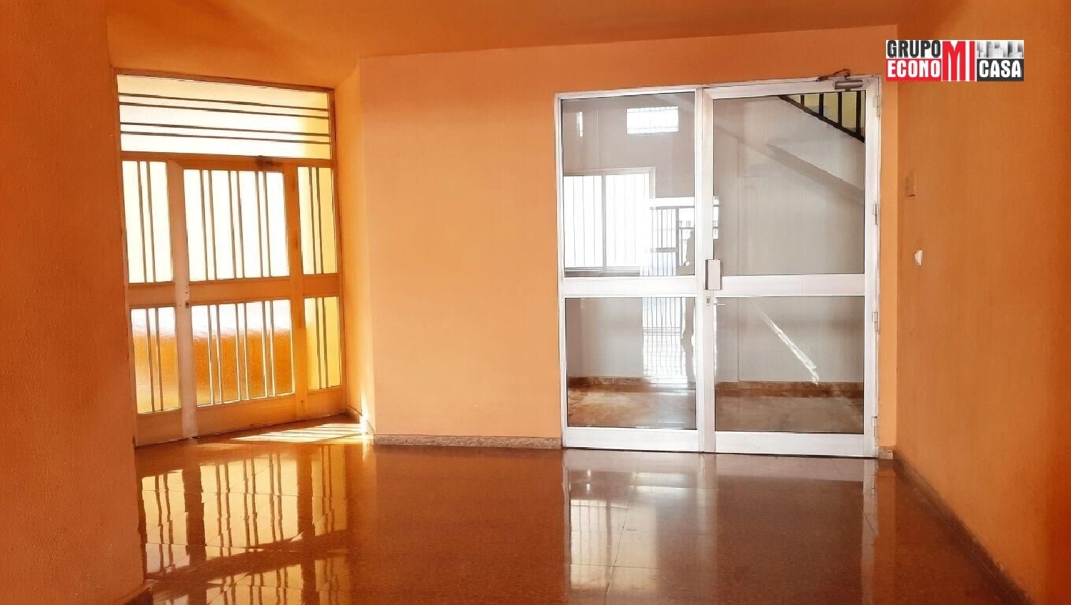 for sale commercial premise Alicante Centro 03001 Alacantí 2