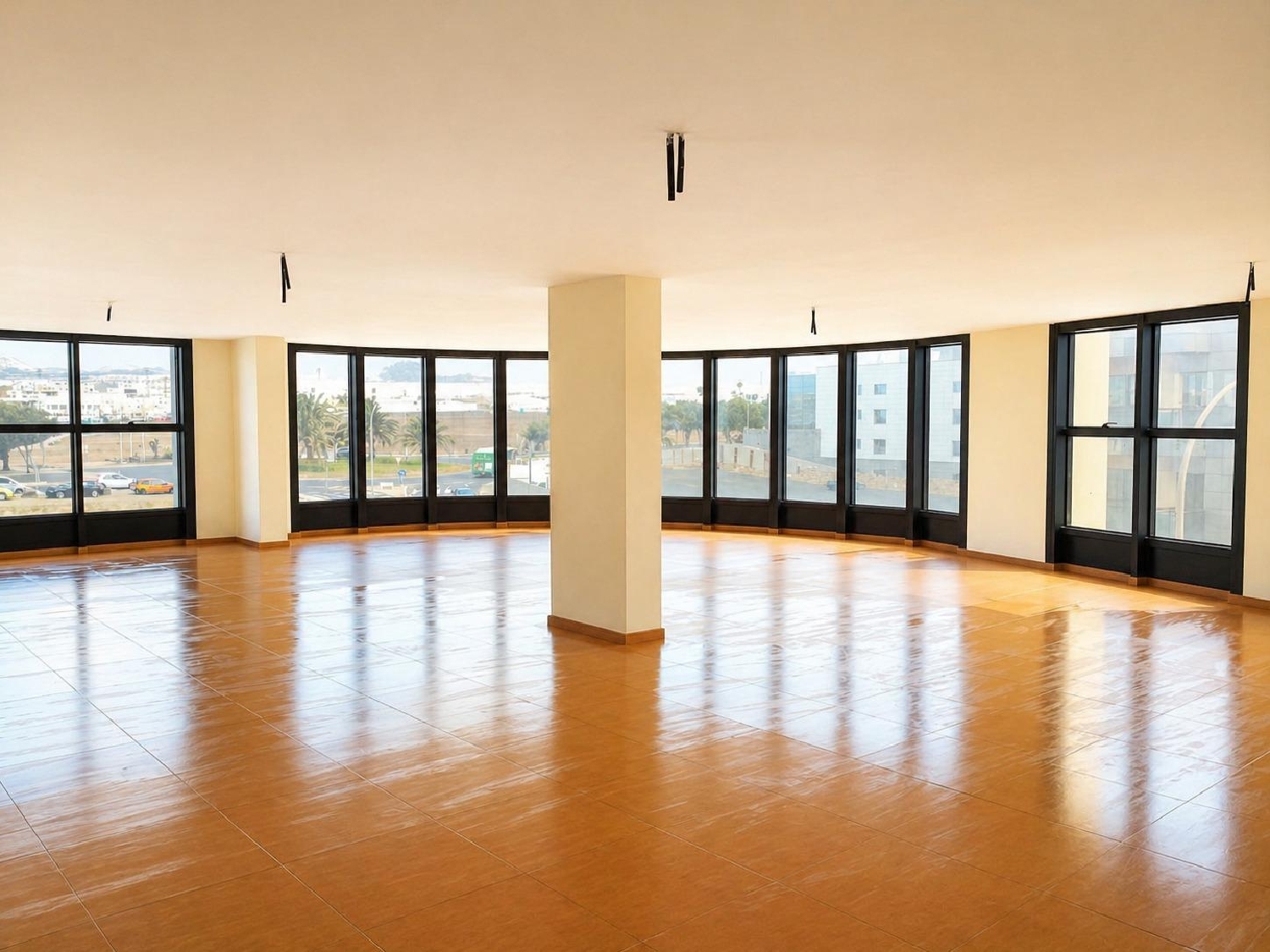  for sale commercial premise Arrecife Lanzarote 1