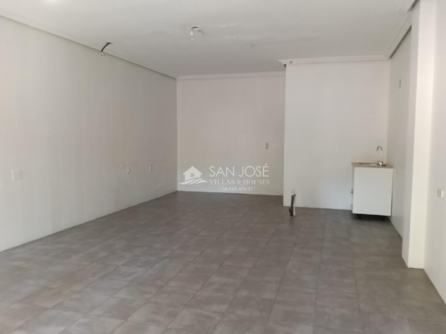  till salu lokal Aspe Vinalopó Mitjà 2