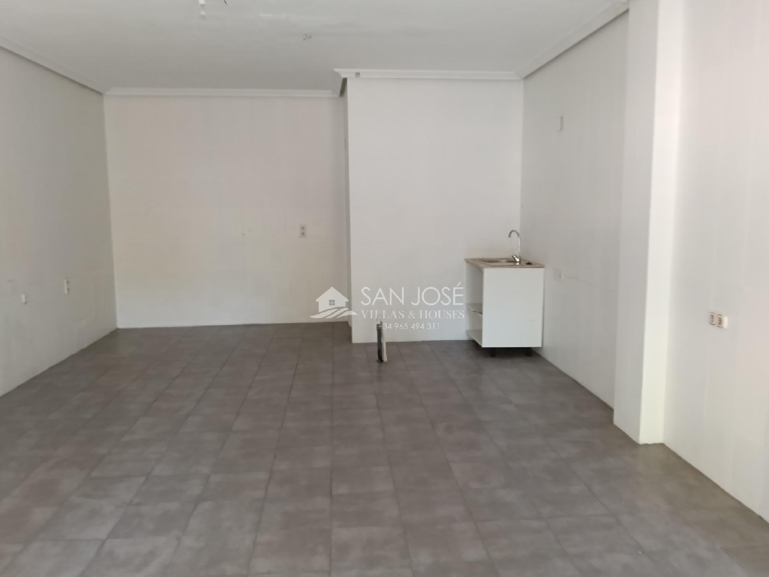  till salu lokal Aspe Vinalopó Mitjà 8