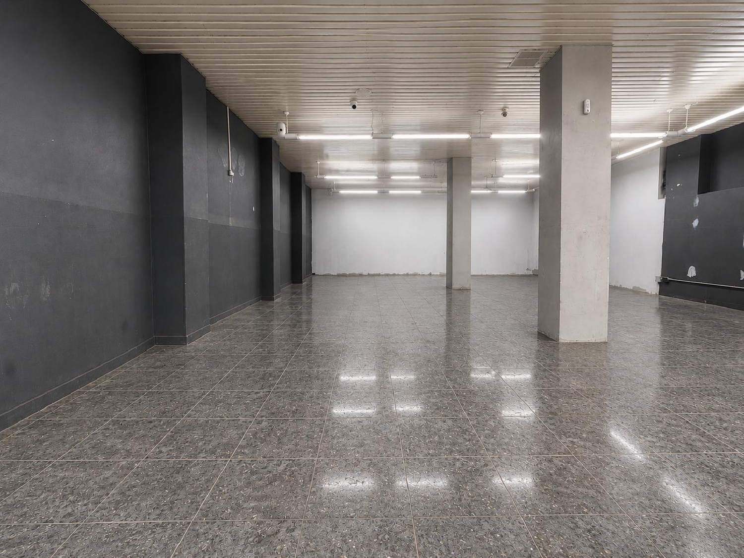 till salu lokal Barriada Les Tres Creus Bages 5
