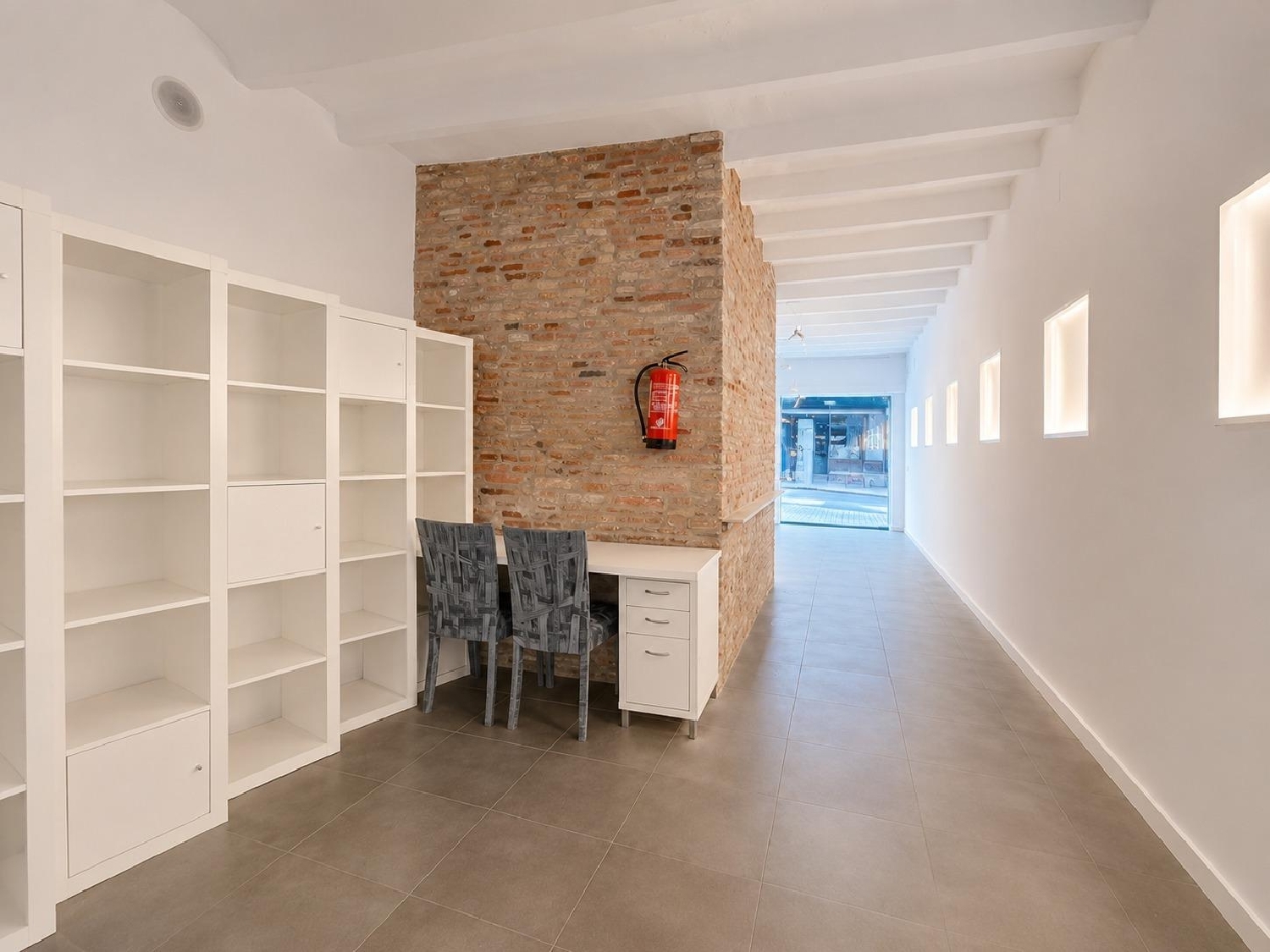  for sale commercial premise Barriada Les Tres Creus Bages 3