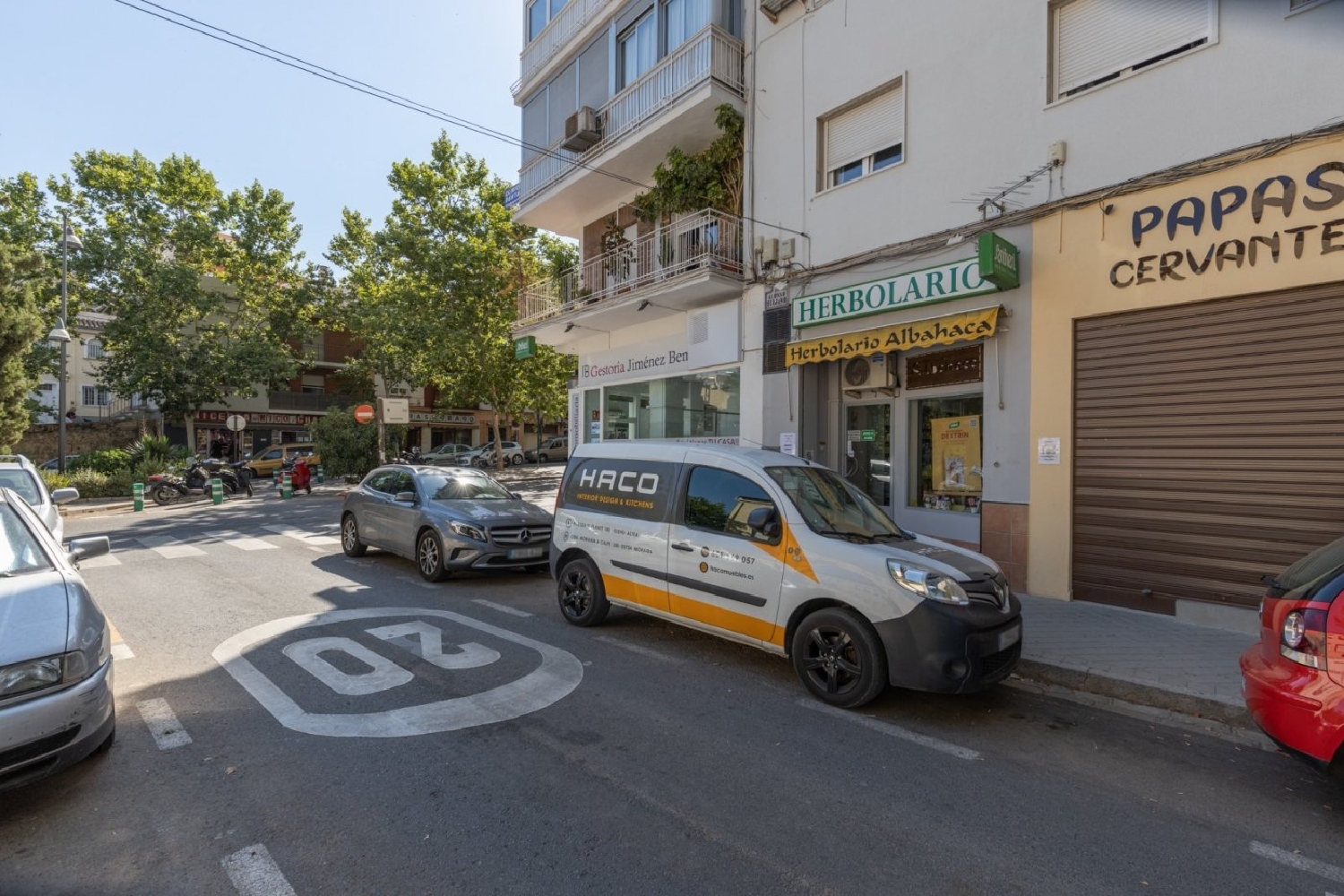  for sale commercial premise Barrio De Granada Alacantí 1