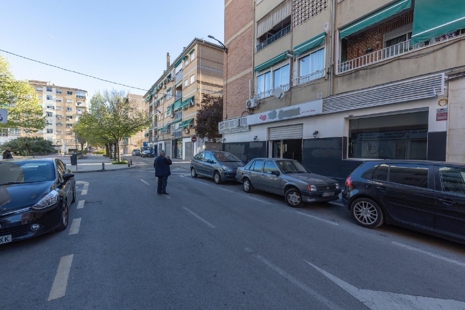  en venta local Barrio De Granada Alacantí 6