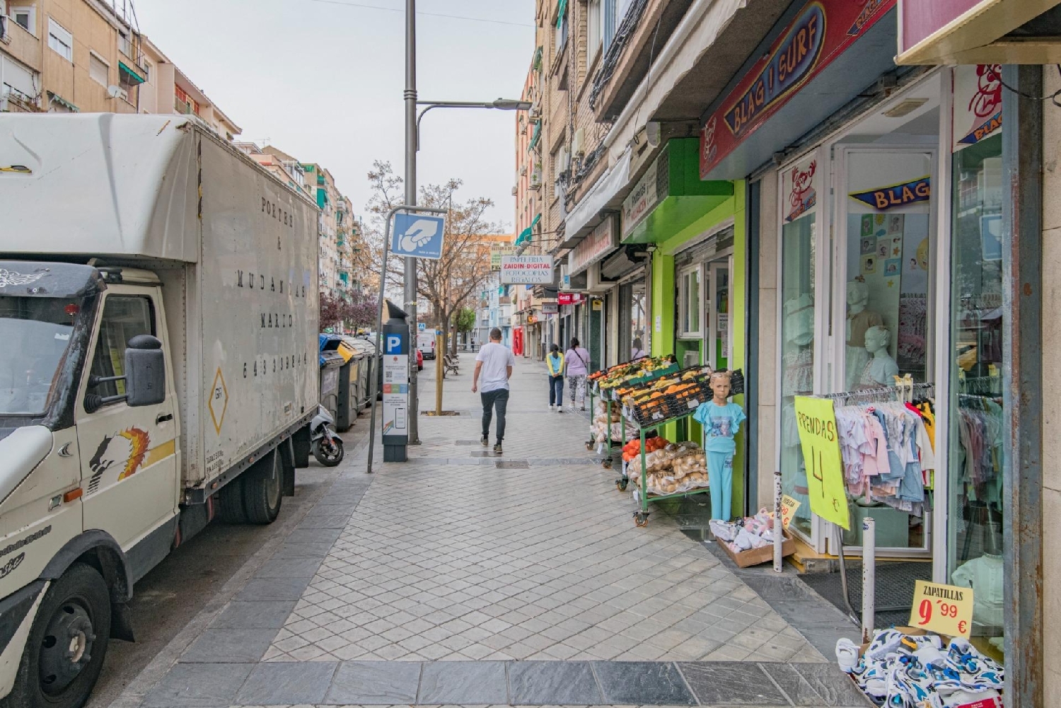  en venta local Barrio De Granada Alacantí 5