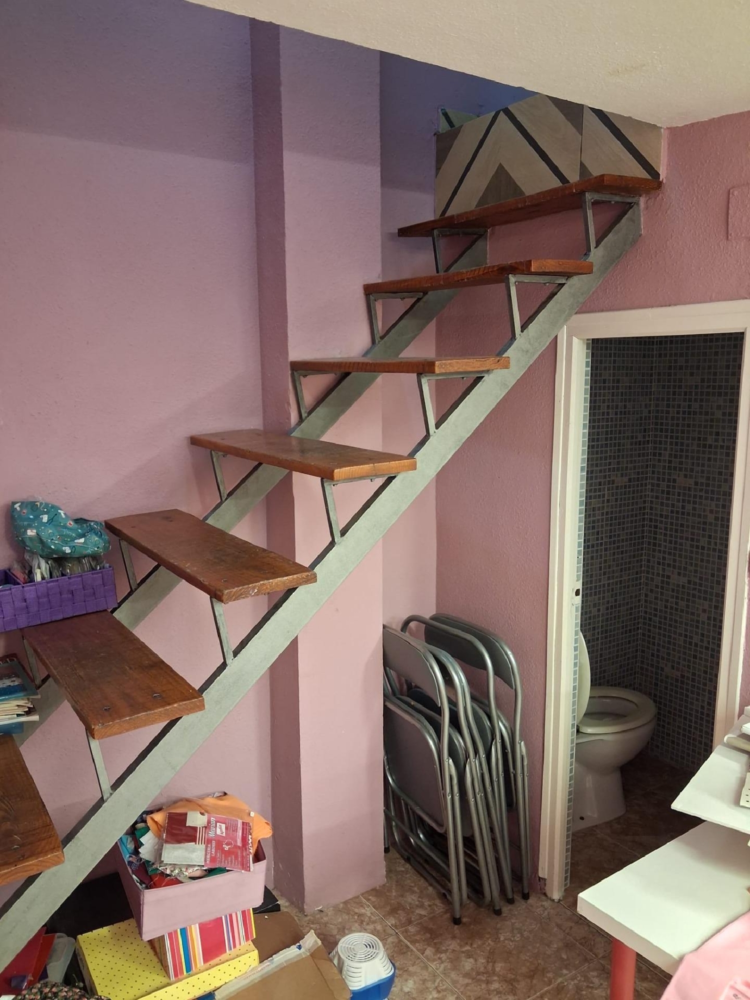  till salu lokal Barrio De Granada Alacantí 7