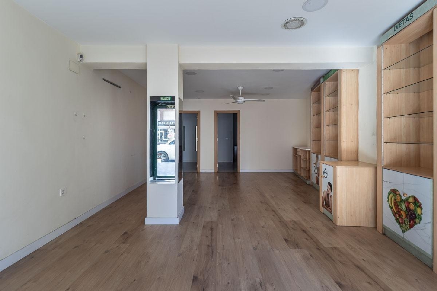  for sale commercial premise Barrio De Granada Alacantí 4
